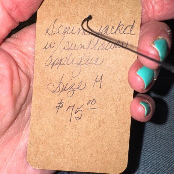 NWT J&J Originals Womens Denim Boho Artsy Retro Jacket Sunflower Fringe Detail M - Picture 8 of 11